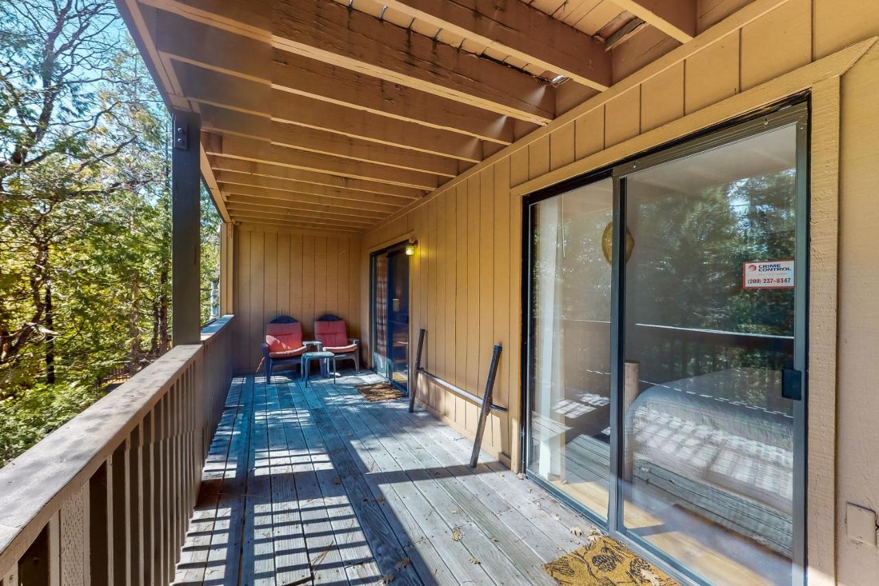 Sierra Swiss Chalet Шейвер Лейк Экстерьер фото
