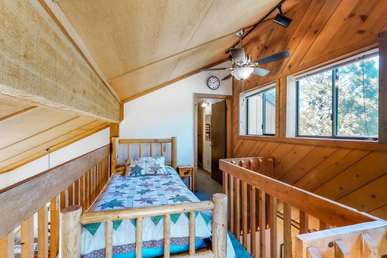 Sierra Swiss Chalet Шейвер Лейк Экстерьер фото